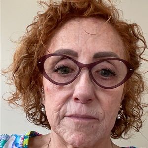 Meet your Posher, I amy